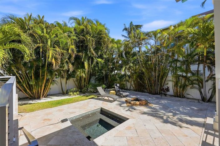 Image No.19-4 Bed Property for sale