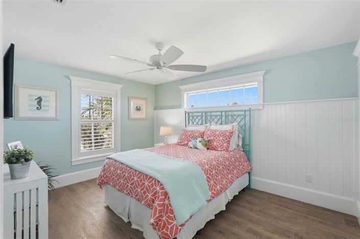 Image No.26-4 Bed Property for sale