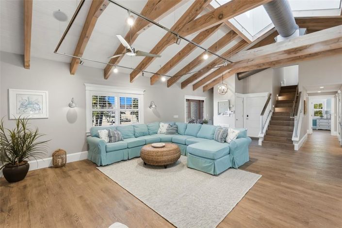 Image No.8-4 Bed Property for sale