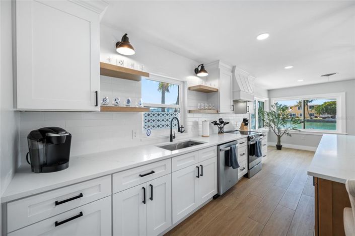 Image No.15-3 Bed Property for sale