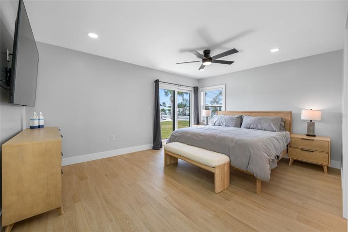 Image No.27-3 Bed Property for sale