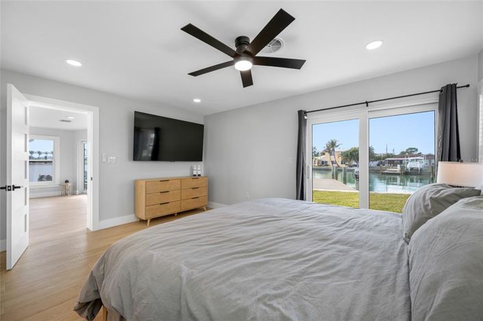 Image No.28-3 Bed Property for sale