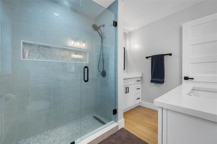 Image No.32-3 Bed Property for sale