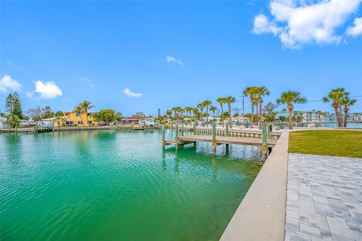 Image No.42-3 Bed Property for sale