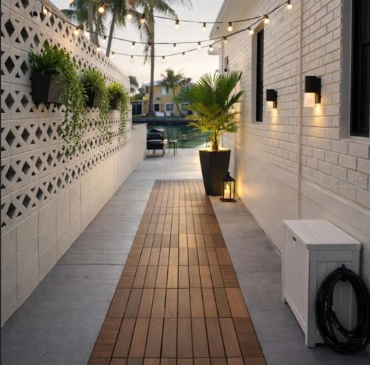 Image No.51-3 Bed Property for sale