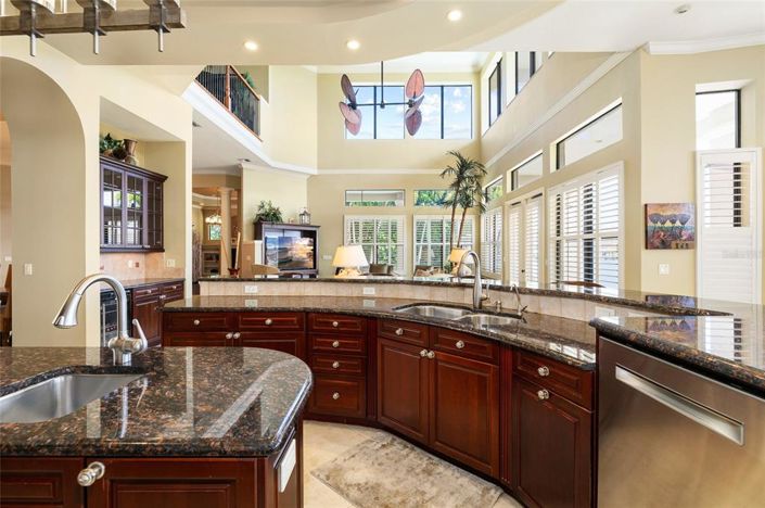 Image No.17-Propriété de 5 chambres à vendre à St. Petersburg