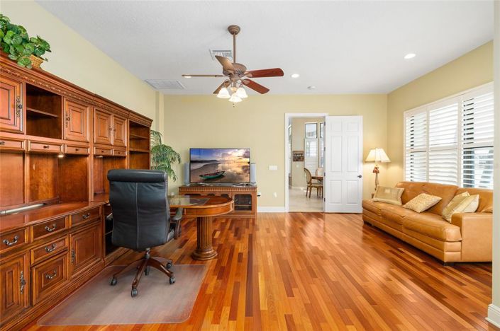 Image No.24-Propriété de 5 chambres à vendre à St. Petersburg