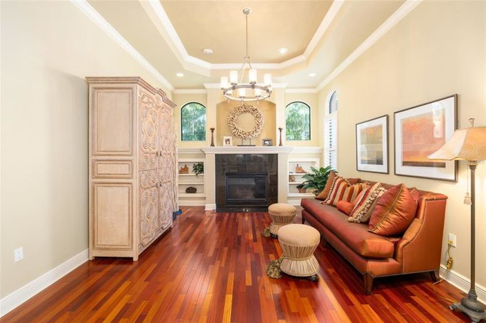 Image No.25-Propriété de 5 chambres à vendre à St. Petersburg