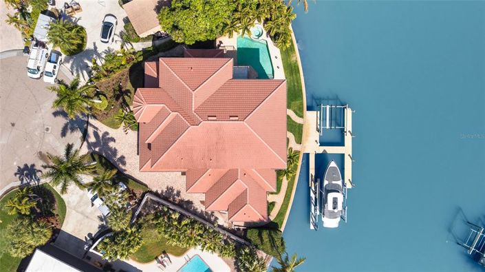 Image No.3-Propriété de 5 chambres à vendre à St. Petersburg