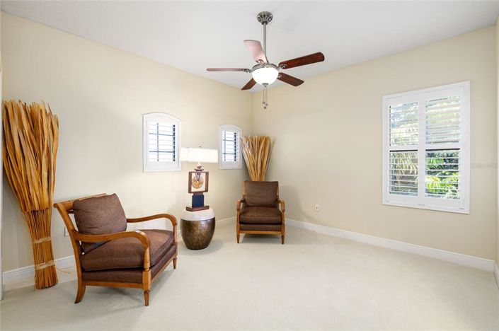 Image No.40-Propriété de 5 chambres à vendre à St. Petersburg