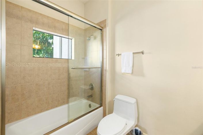 Image No.48-Propriété de 5 chambres à vendre à St. Petersburg