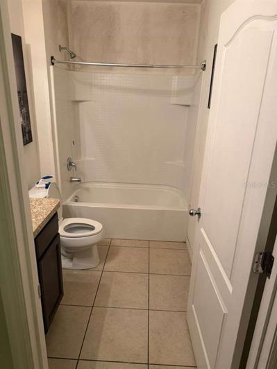 Image No.12-4 Bed Property for sale