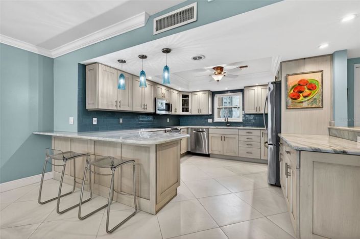 Image No.4-2 Bed Property for sale