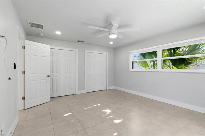 Image No.14-3 Bed Property for sale