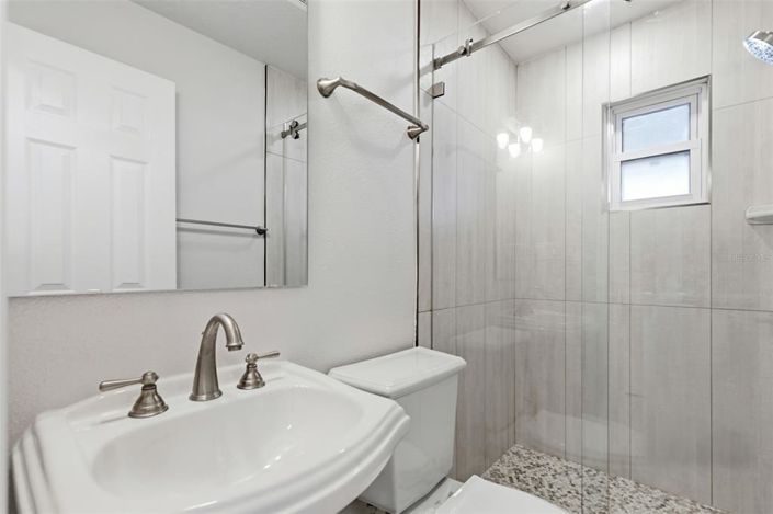 Image No.21-3 Bed Property for sale