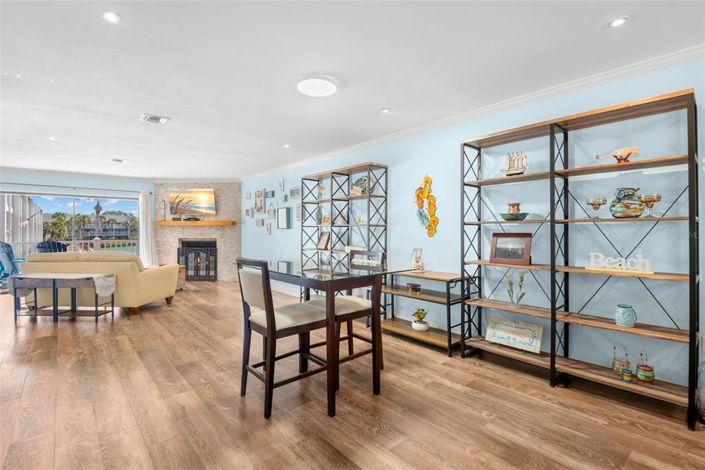 Image No.11-2 Bed Property for sale