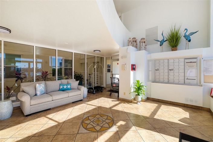 Image No.35-2 Bed Property for sale