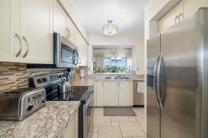 Image No.8-2 Bed Property for sale