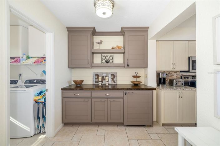 Image No.9-2 Bed Property for sale