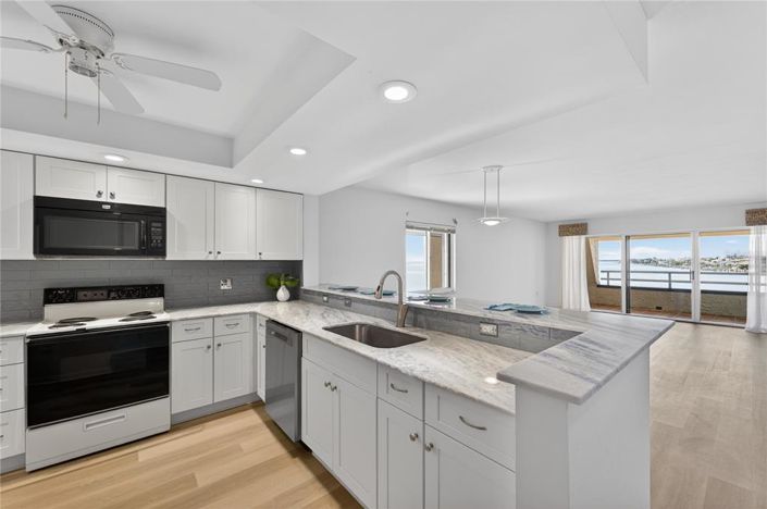 Image No.3-Propriété de 2 chambres à vendre à St. Petersburg