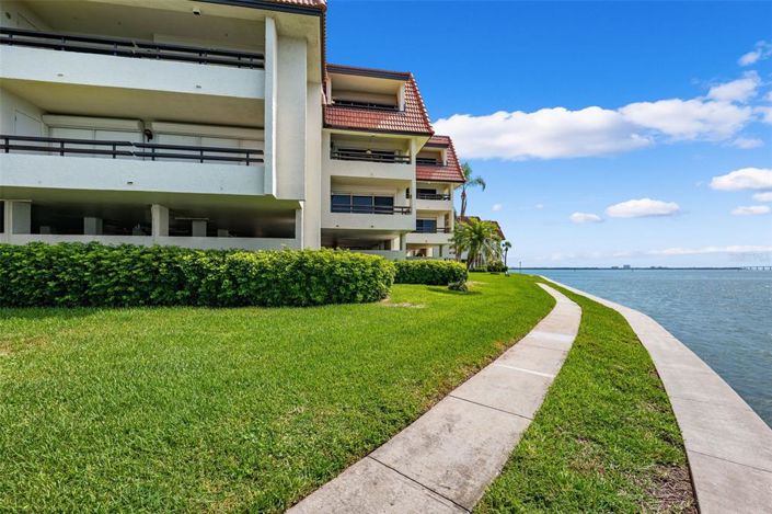 Image No.35-Propriété de 2 chambres à vendre à St. Petersburg