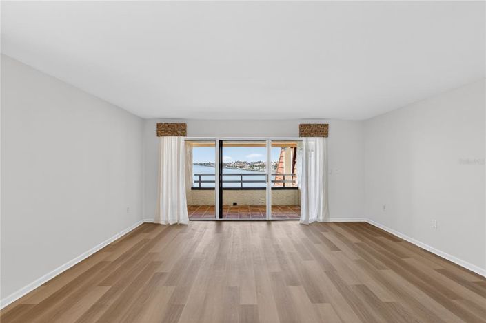 Image No.47-Propriété de 2 chambres à vendre à St. Petersburg