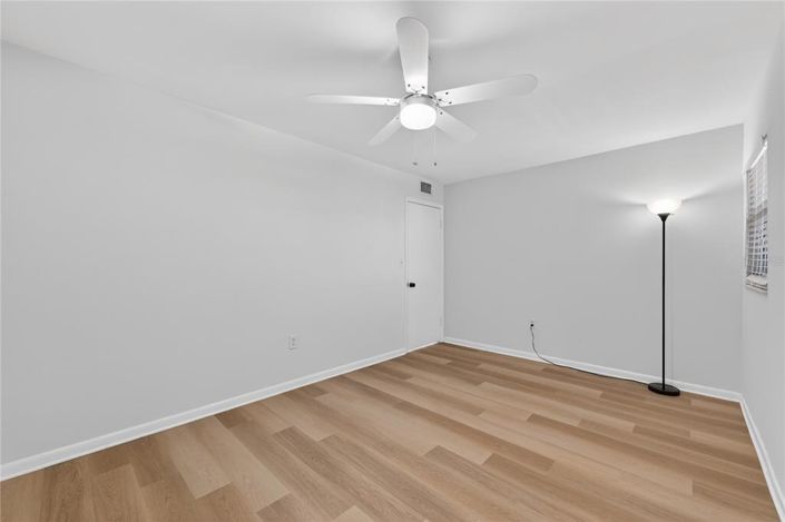 Image No.55-Propriété de 2 chambres à vendre à St. Petersburg