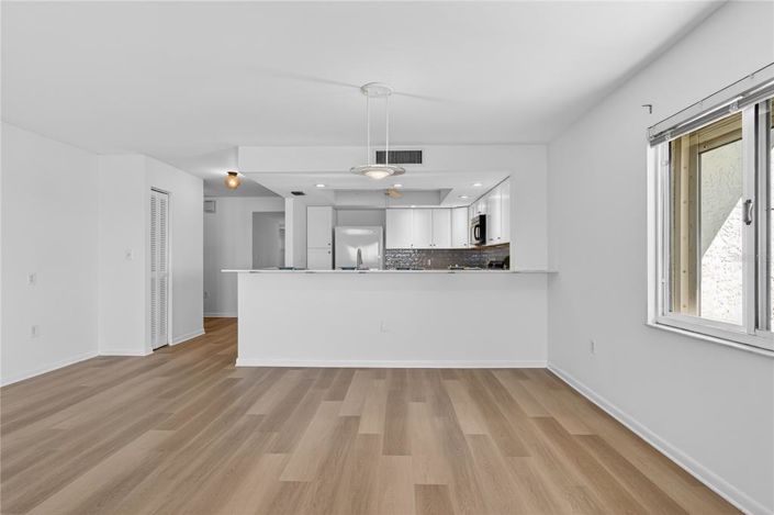 Image No.8-Propriété de 2 chambres à vendre à St. Petersburg