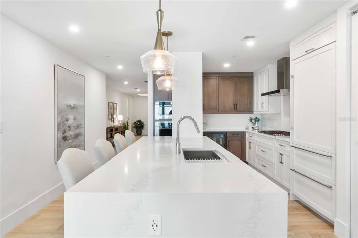 Image No.19-3 Bed Property for sale