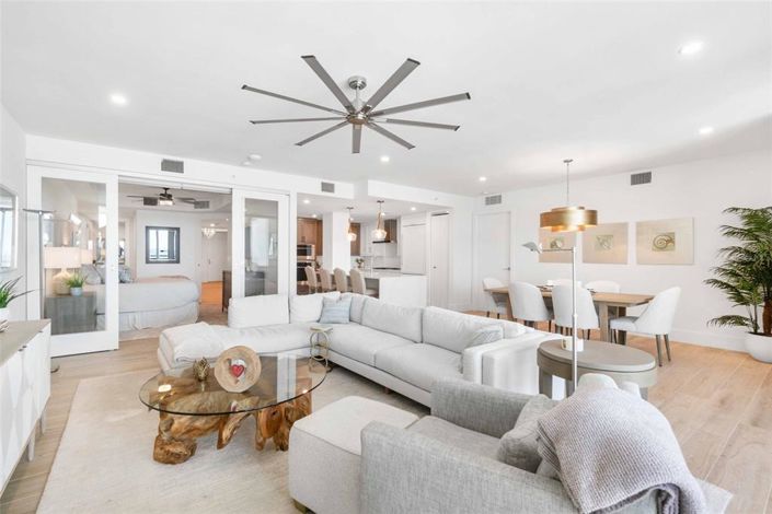 Image No.29-3 Bed Property for sale