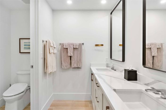 Image No.49-3 Bed Property for sale