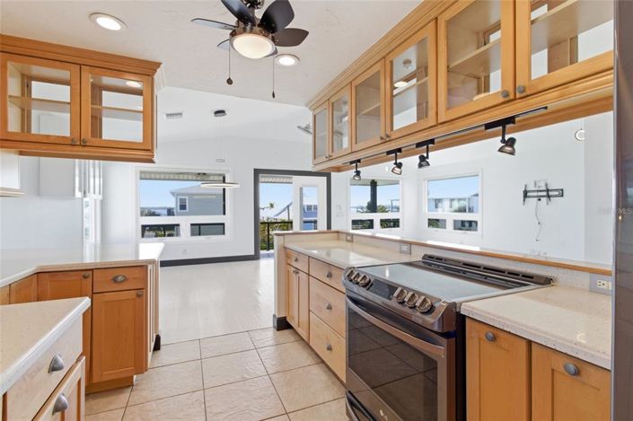 Image No.23-4 Bed Property for sale