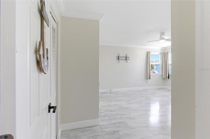 Image No.44-4 Bed Property for sale