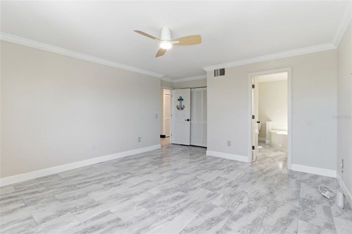 Image No.45-4 Bed Property for sale