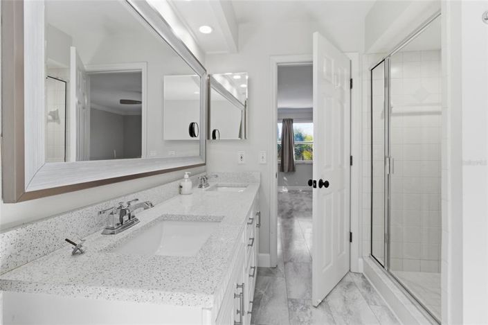 Image No.46-4 Bed Property for sale