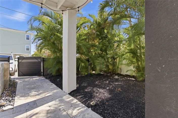 Image No.53-4 Bed Property for sale