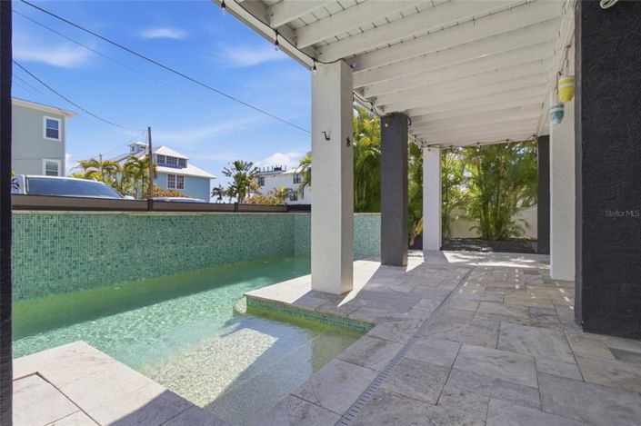 Image No.7-4 Bed Property for sale