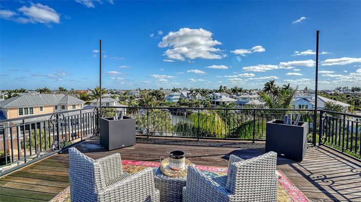 Image No.25-4 Bed Property for sale