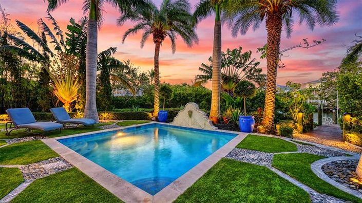 Image No.3-4 Bed Property for sale