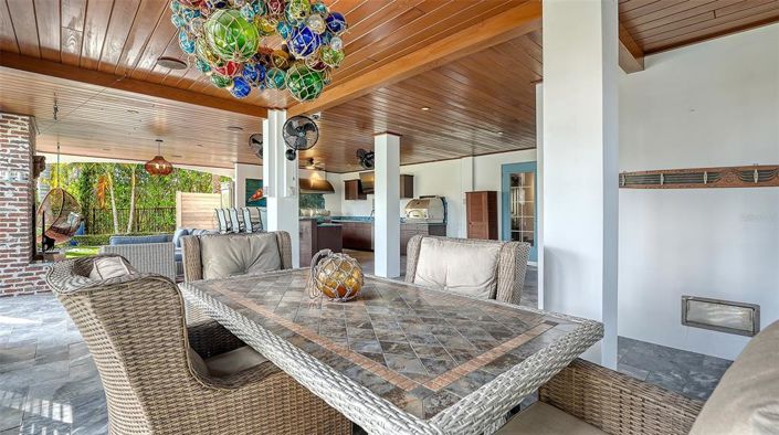 Image No.31-4 Bed Property for sale