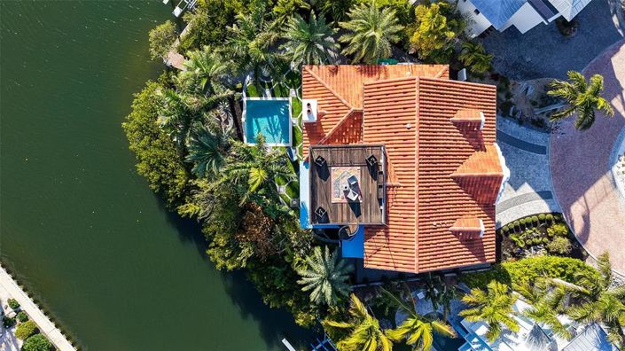 Image No.34-4 Bed Property for sale