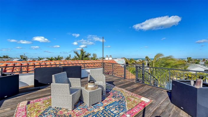 Image No.35-4 Bed Property for sale