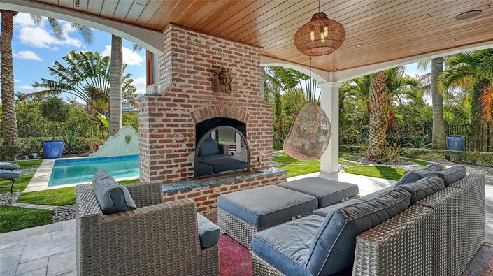 Image No.37-4 Bed Property for sale