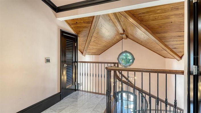 Image No.39-4 Bed Property for sale