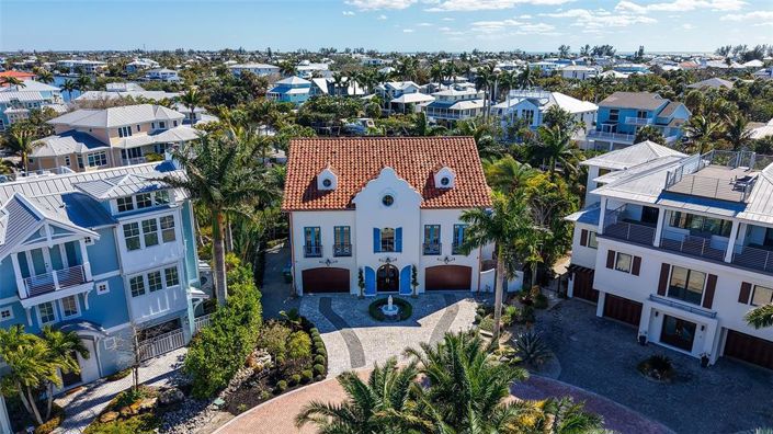 Image No.47-4 Bed Property for sale