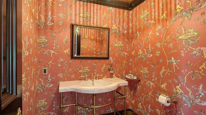 Image No.51-4 Bed Property for sale