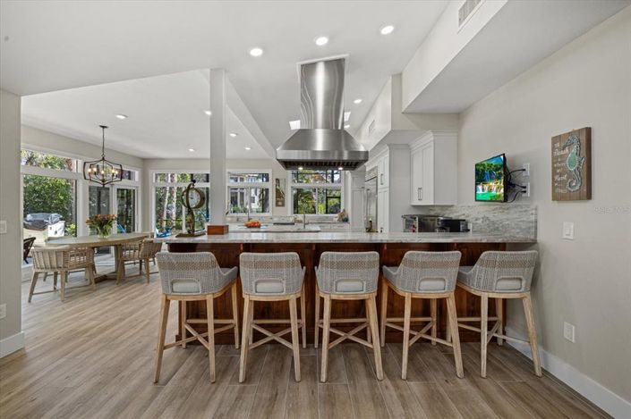 Image No.28-3 Bed Property for sale