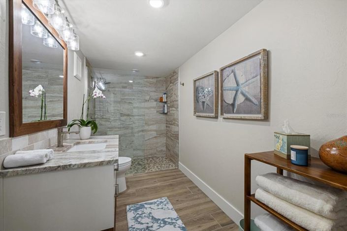 Image No.51-3 Bed Property for sale