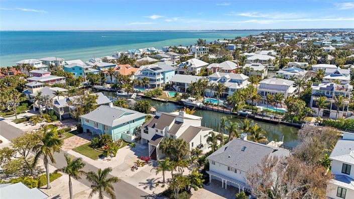 Image No.21-4 Bed Property for sale