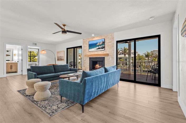 Image No.25-4 Bed Property for sale